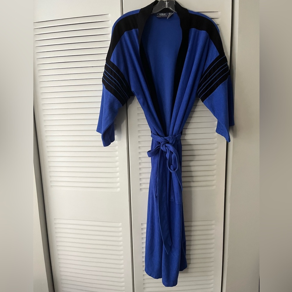 Hemingway Point Men’s Blue Robe, Size Medium
